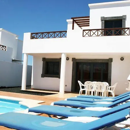 Lanzarote * بويرتو ذيل كارمين